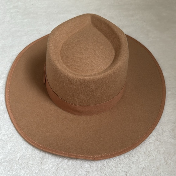 Felt brown western cowboy hat , Women’s boho Felt cowboys hat with bow accent - Picture 5 of 6